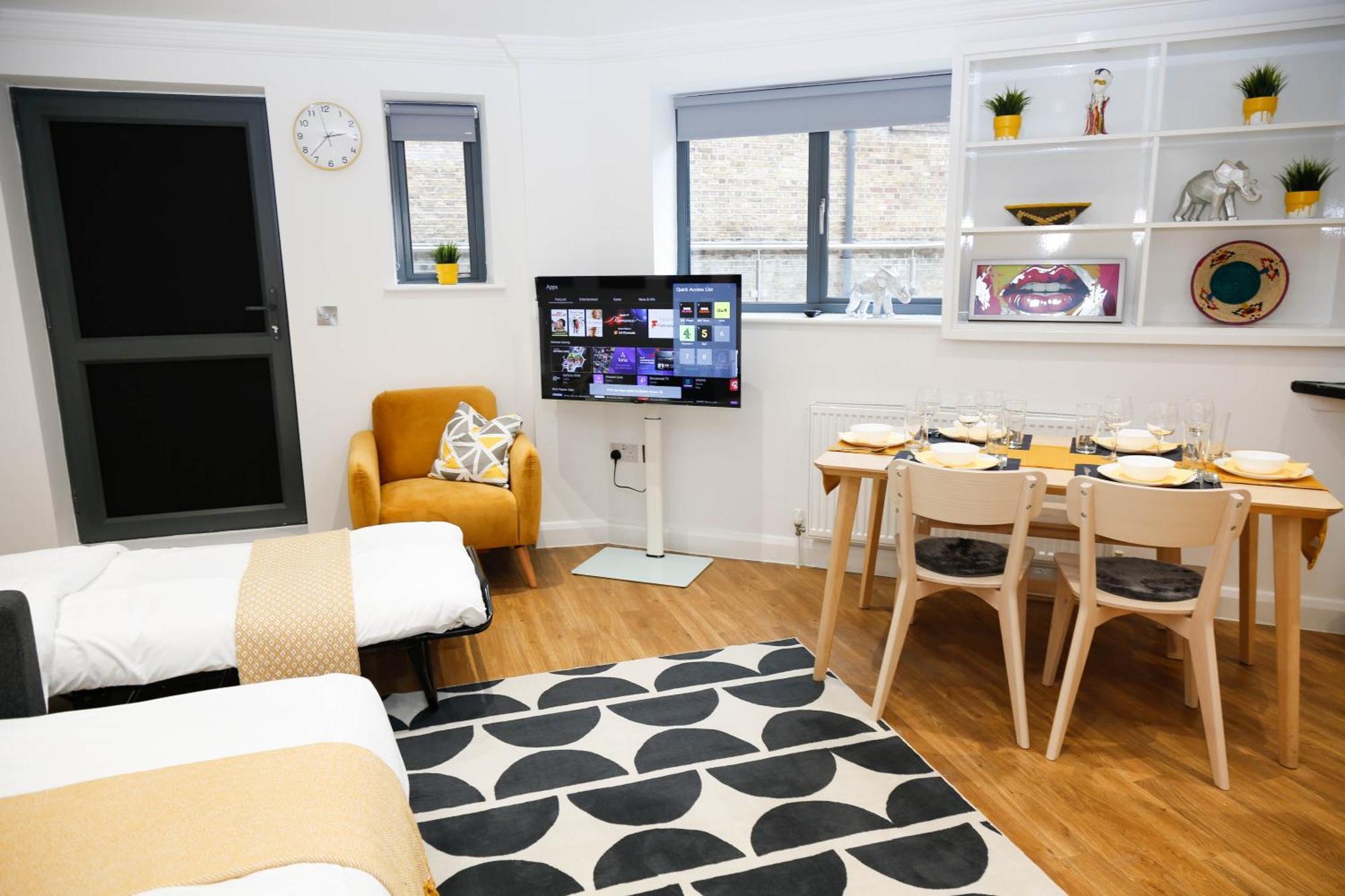 לונדון New Luxury Apartments In Central Location Next To Shops, Cafes, Bars & Metro מראה חיצוני תמונה