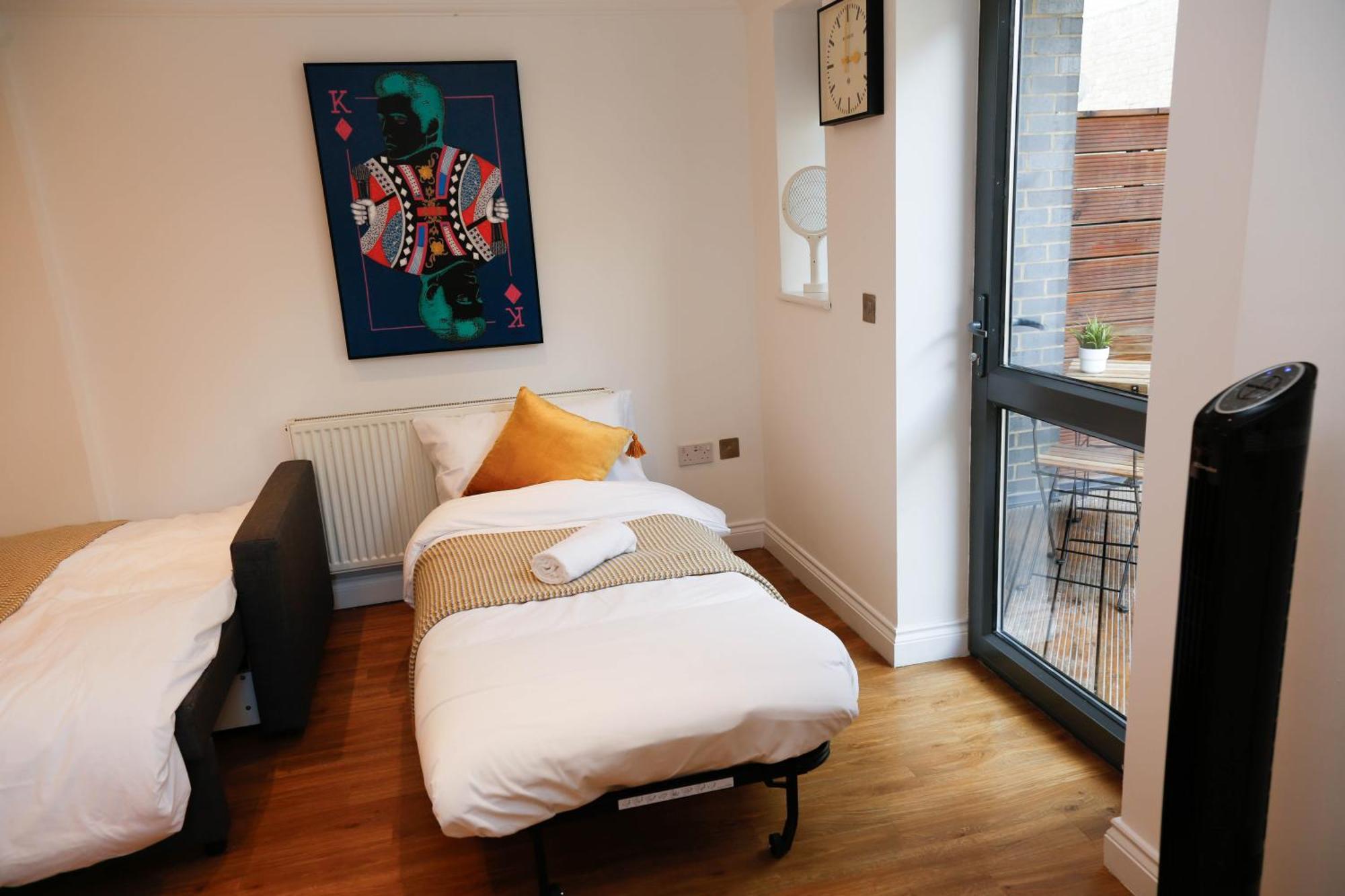 לונדון New Luxury Apartments In Central Location Next To Shops, Cafes, Bars & Metro מראה חיצוני תמונה