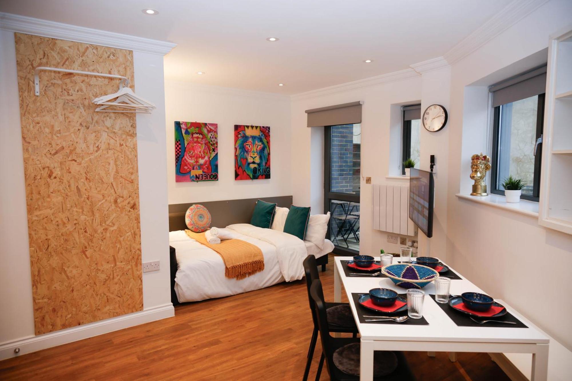 לונדון New Luxury Apartments In Central Location Next To Shops, Cafes, Bars & Metro מראה חיצוני תמונה